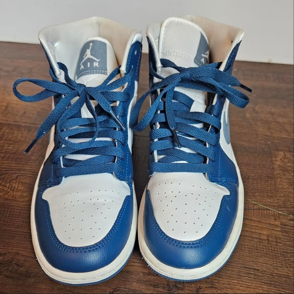 Nike Air Jordan High-Top Sneakers - Blue & White